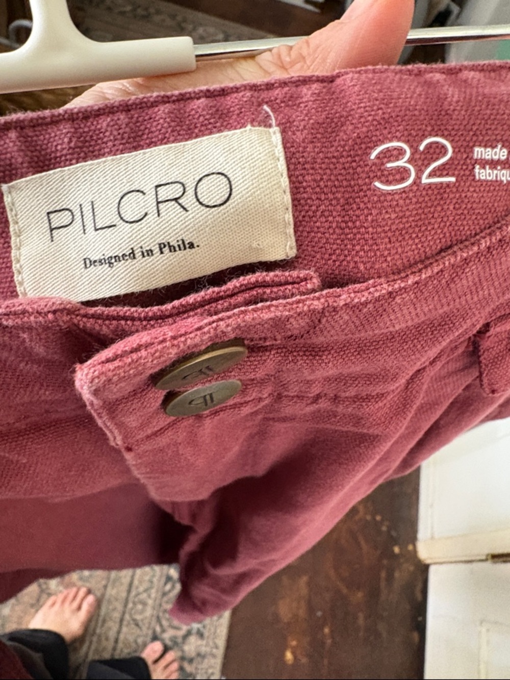 Pilcro Cropped Ankle Pants in Burgundy - Picture 4 of 5